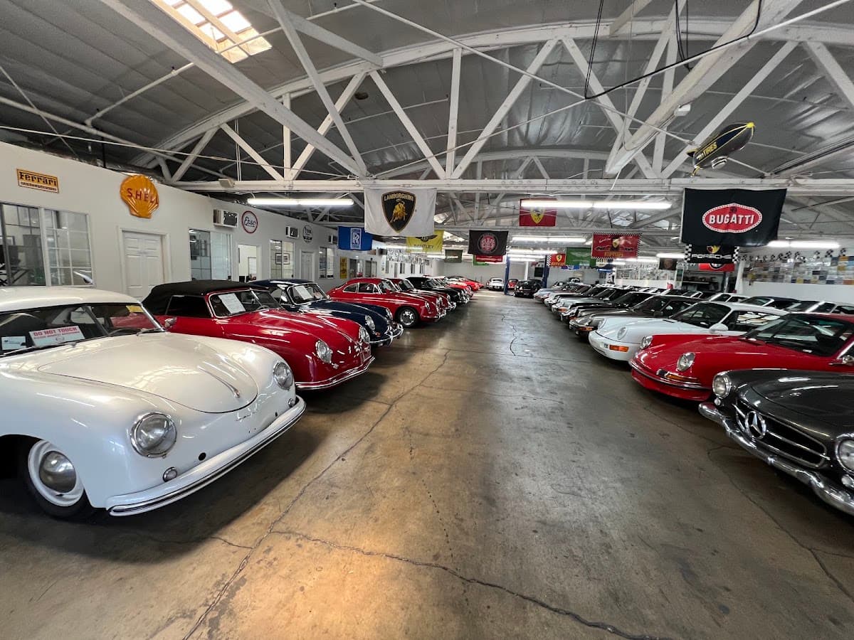 Beverly Hills Car Club thumbnail 3