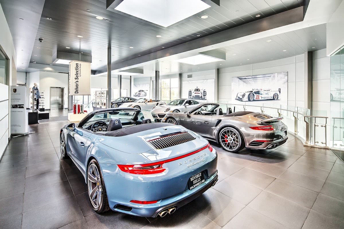 Porsche Beverly Hills thumbnail 4