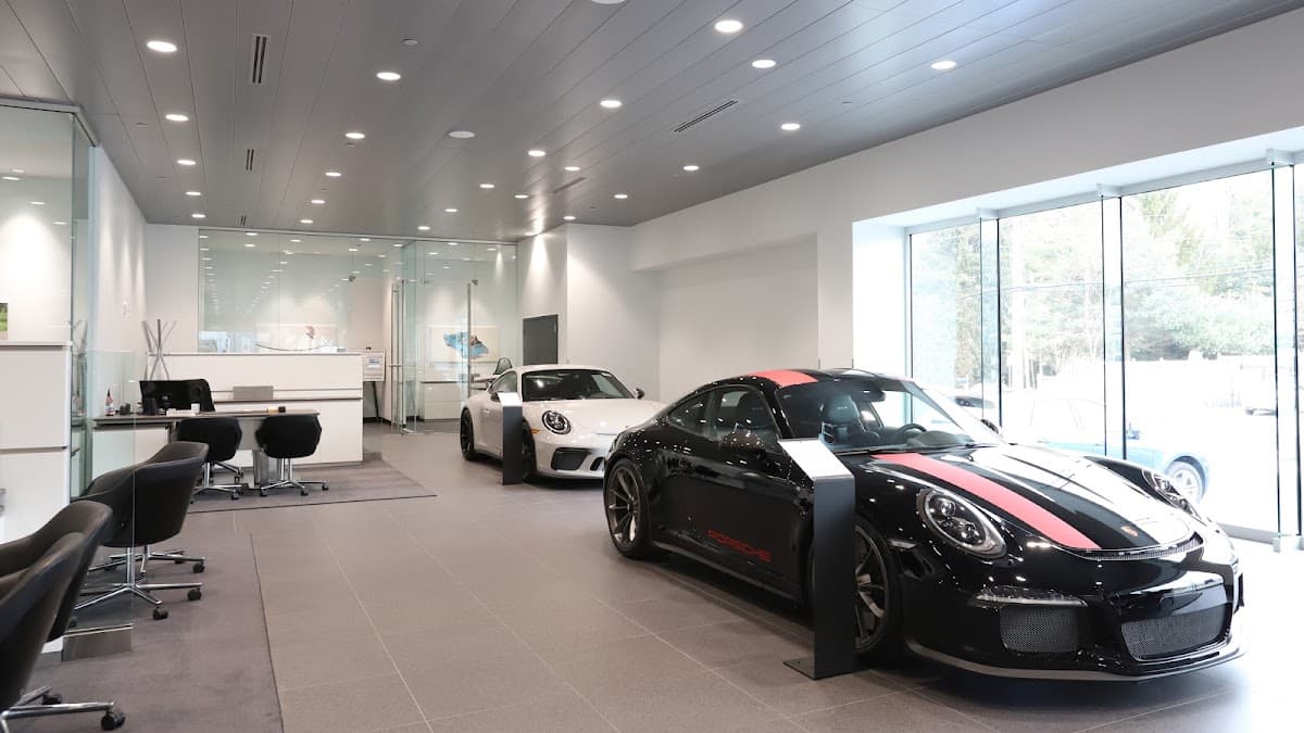 New Country Porsche thumbnail 4
