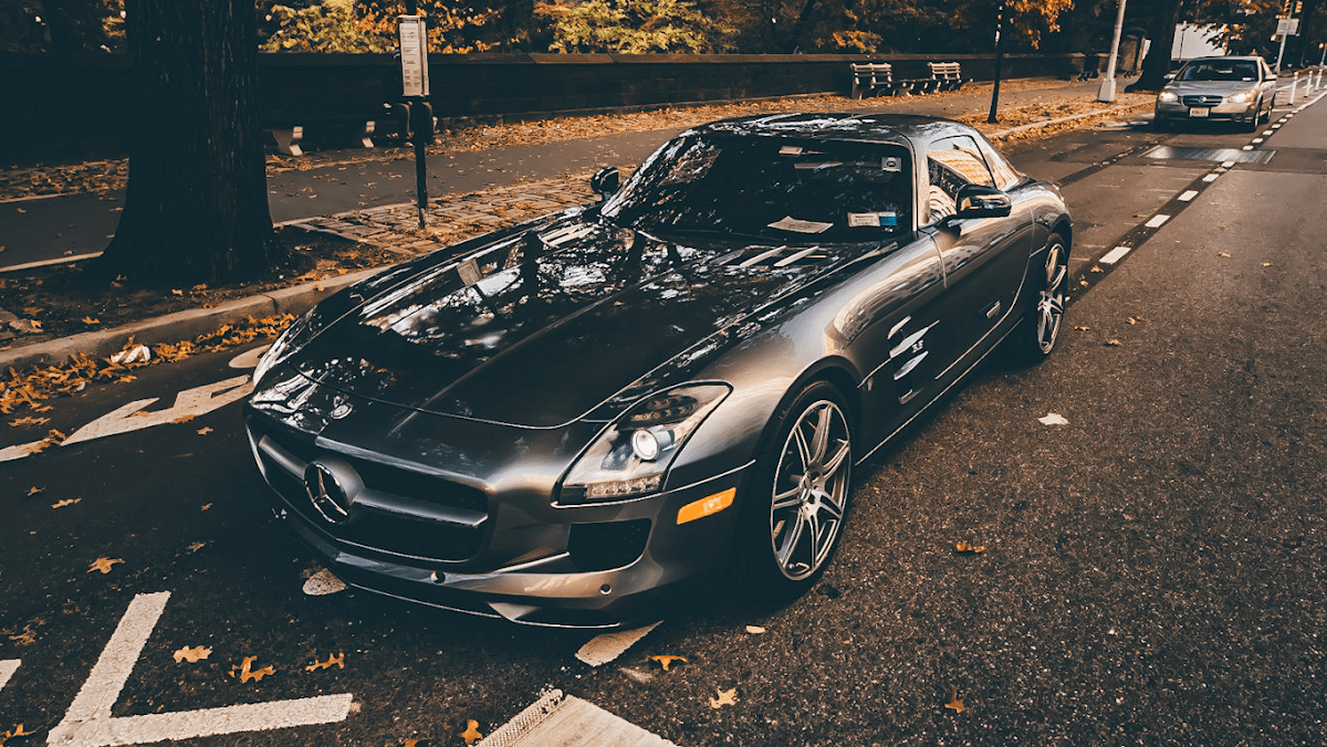 Deluxe Detailing & Coatings, exotic & classic specialist in Manhattan