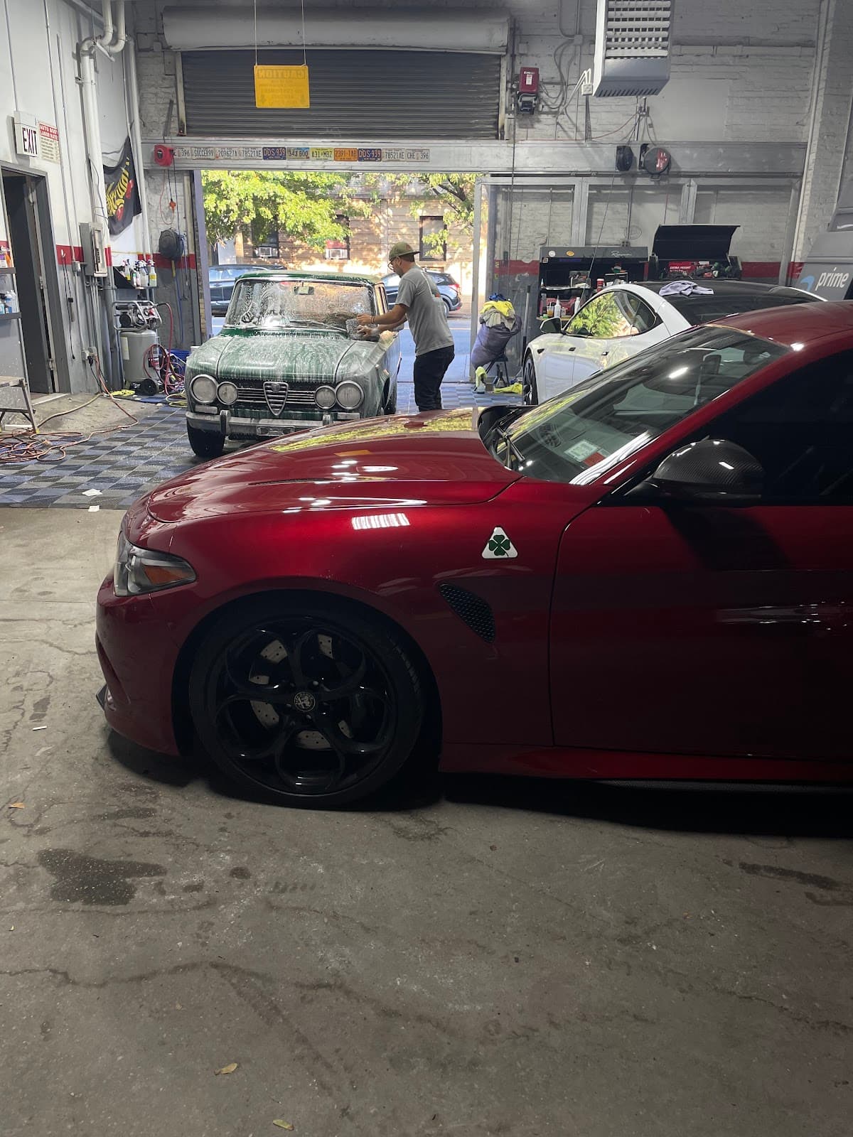 Deluxe Detailing & Coatings thumbnail 2