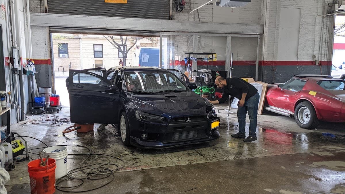 Deluxe Detailing & Coatings thumbnail 4