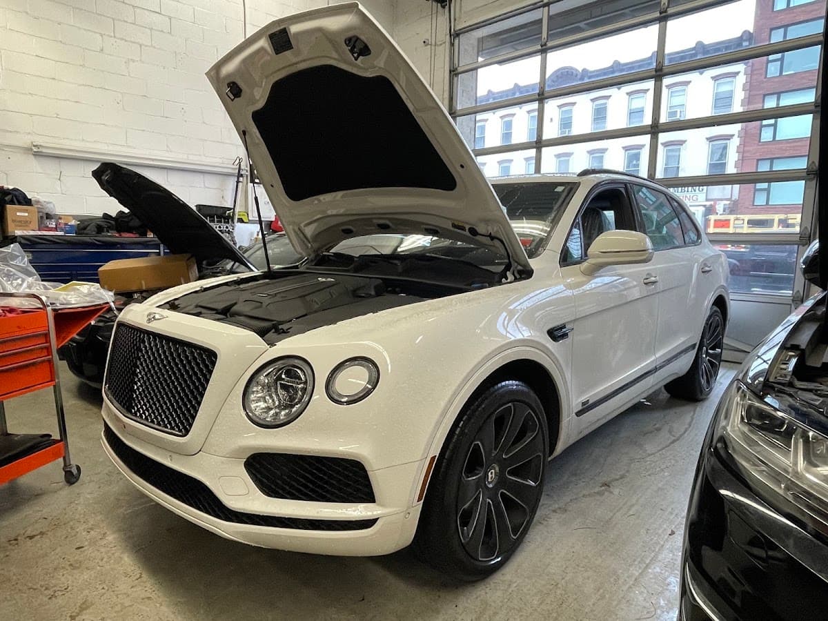 MINHS Automotive thumbnail 3