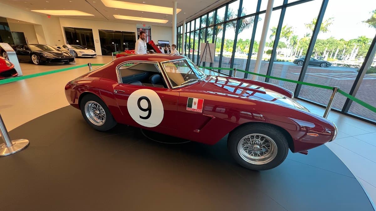 Ferrari of Naples thumbnail 4