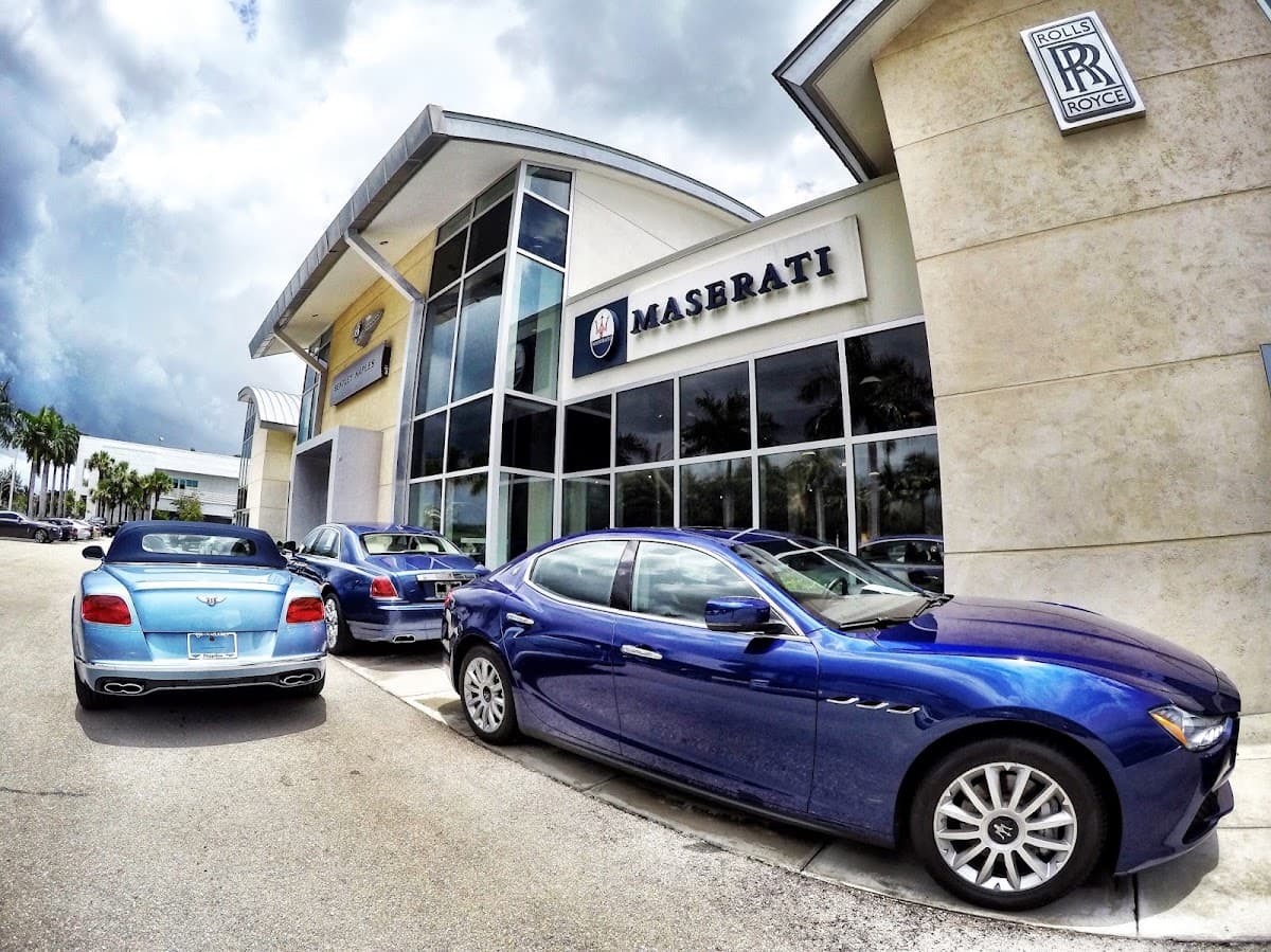 Maserati Naples, Ferrari specialist in Naples
