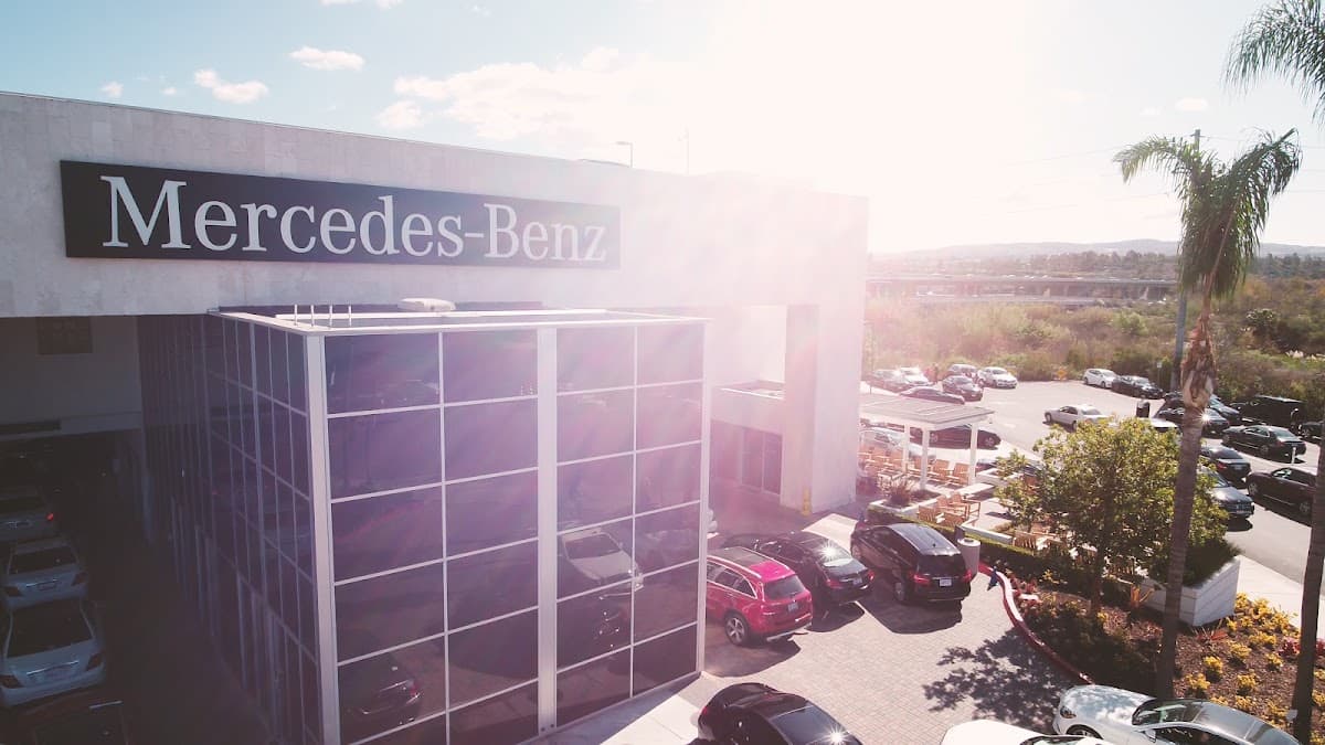 Fletcher Jones Motorcars Service Center thumbnail 3