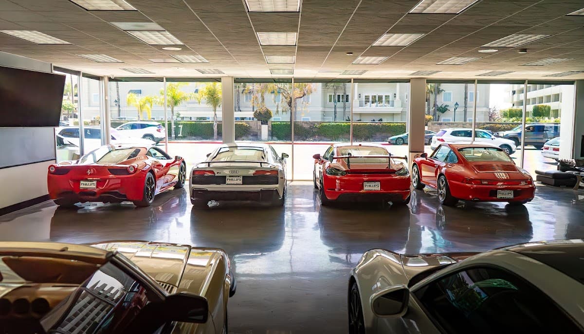 Phillips Auto thumbnail 2