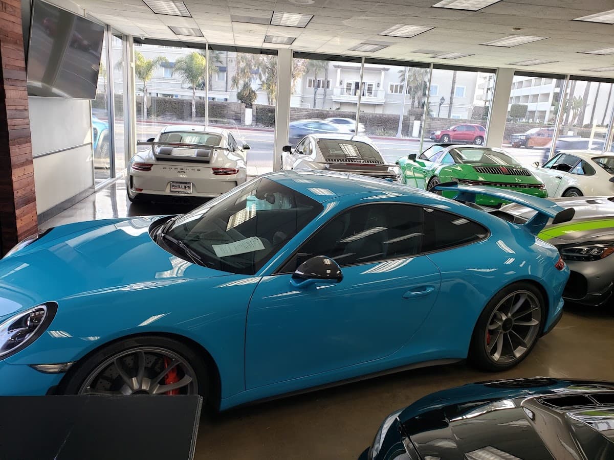 Phillips Auto thumbnail 3