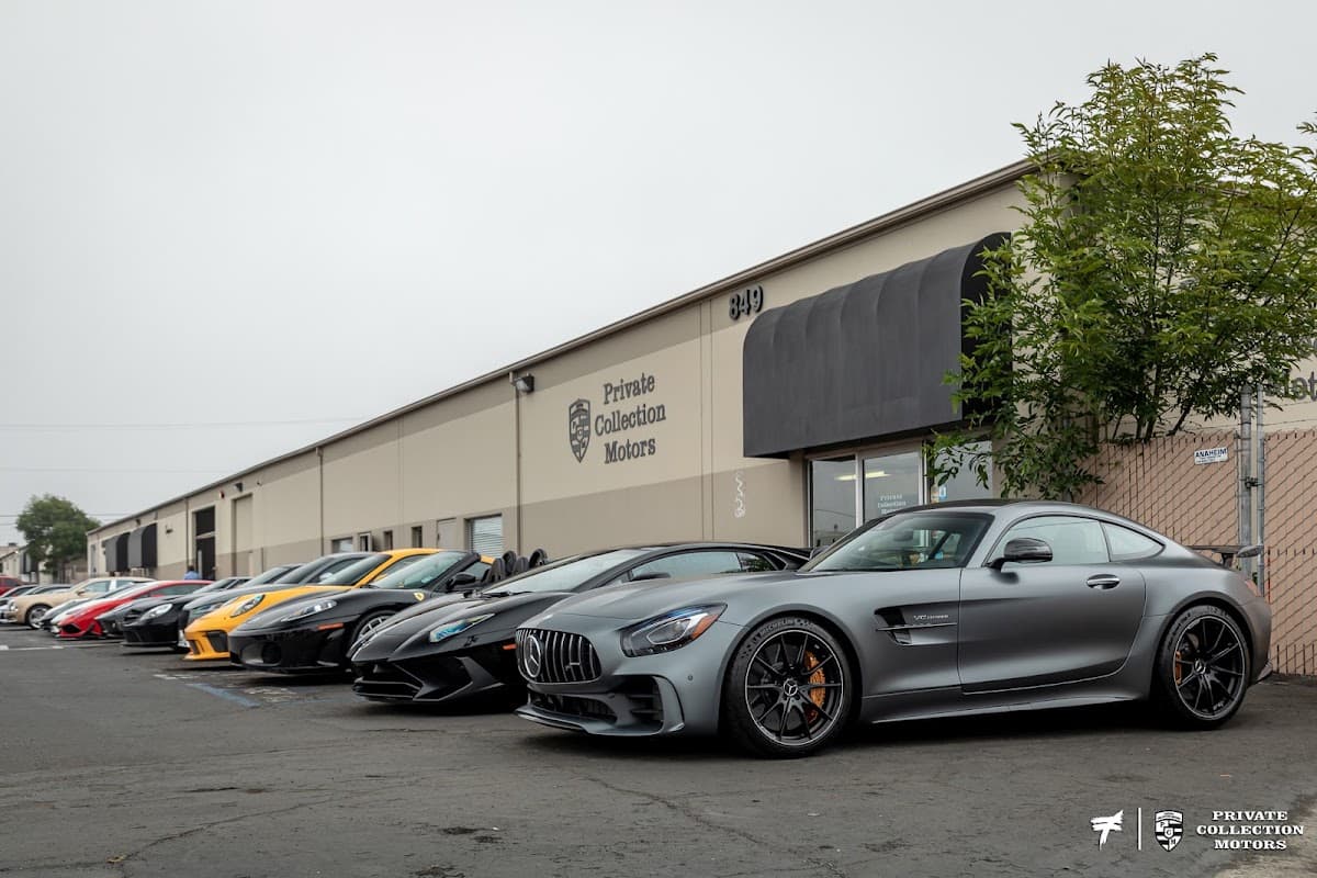 Private Collection Motors Inc thumbnail 2