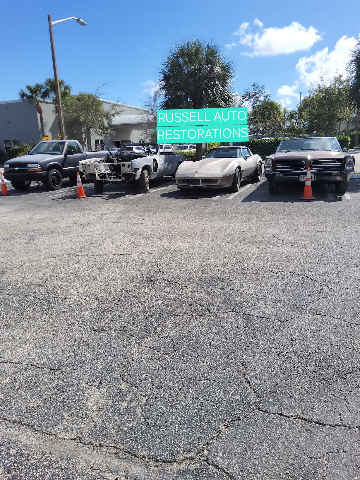 Russell Auto Restorations thumbnail 3