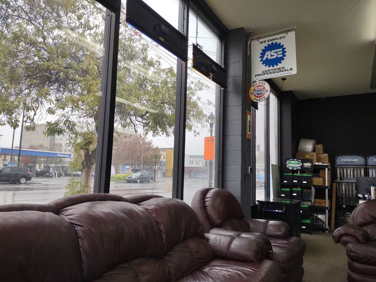 Dhillon Motorsports Tire and Auto thumbnail 4