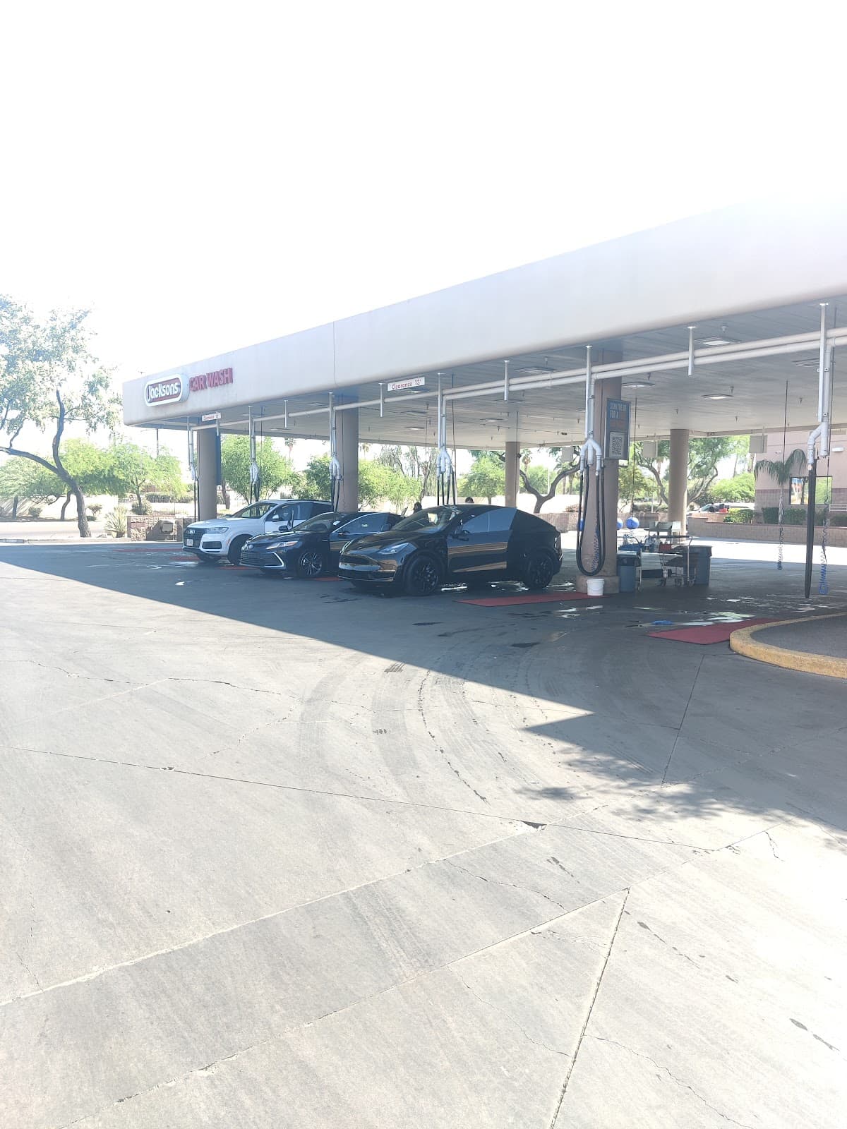 Jacksons Signature Hand Car Wash - Auto detailing thumbnail 3