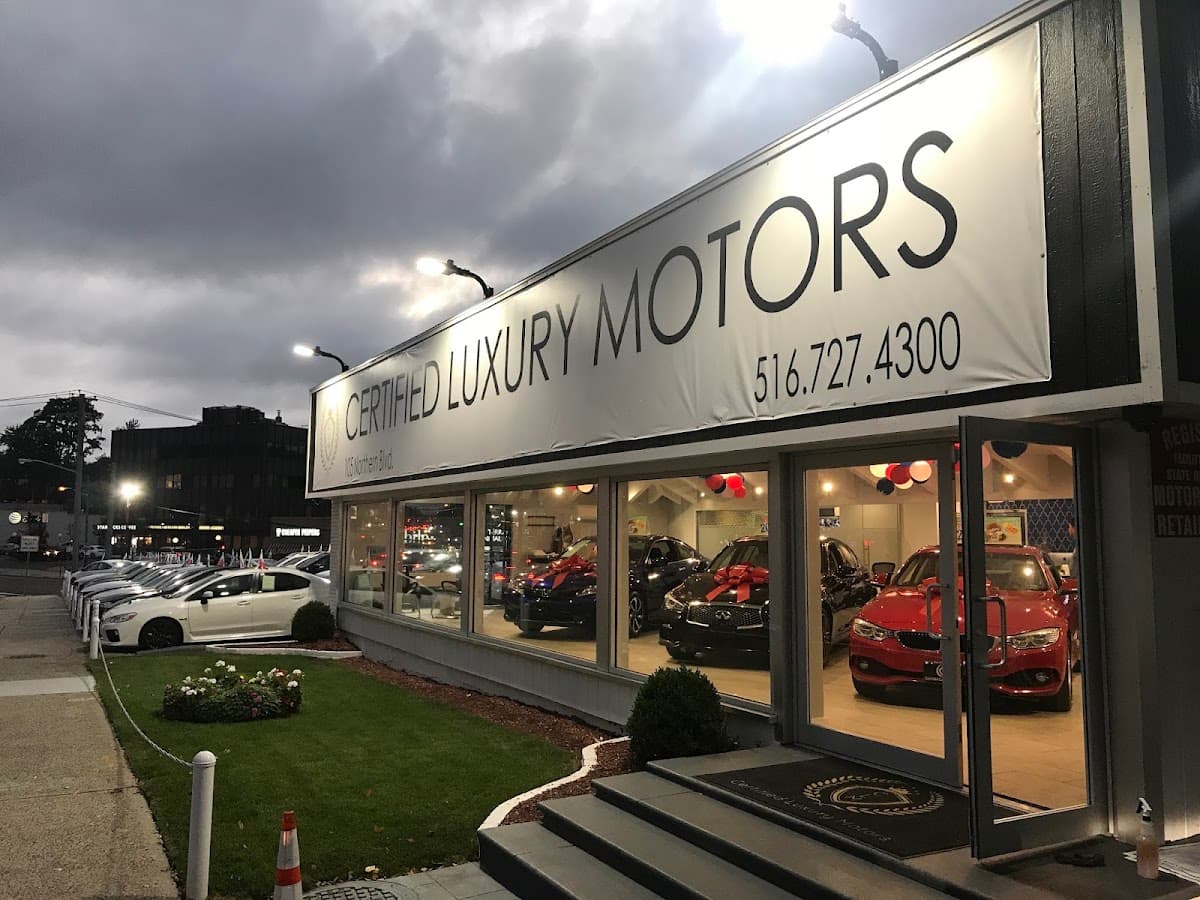 Certified Luxury Motors, exotic & classic specialist in Manhattan