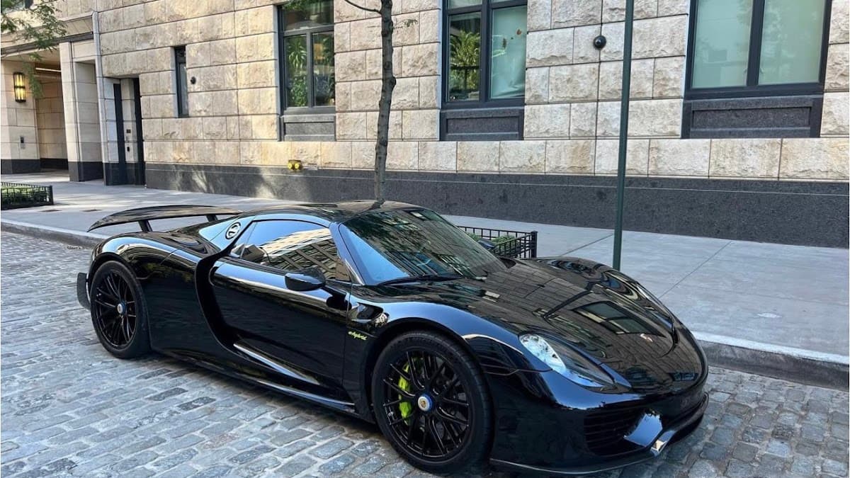 Vapor Auto Detailing, exotic & classic specialist in Manhattan